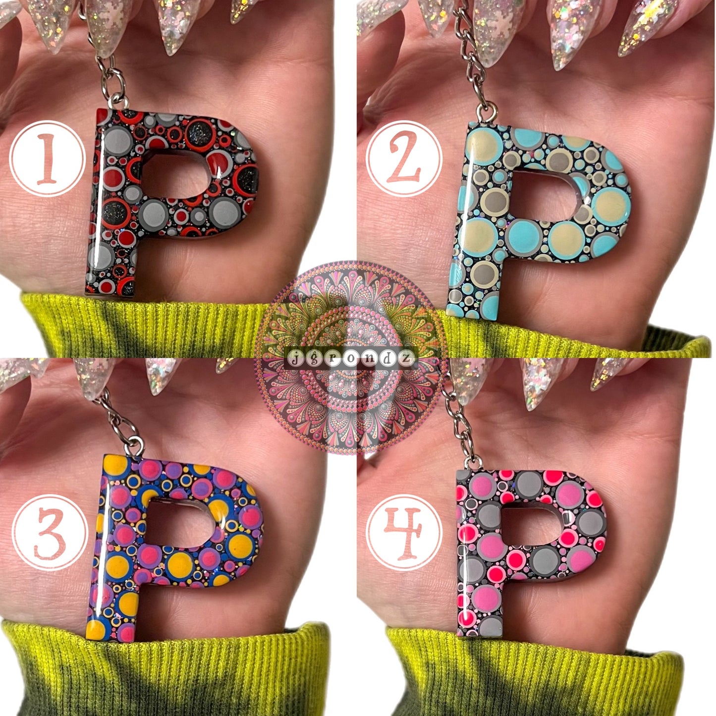 DOT ART KEYCHAIN "P"